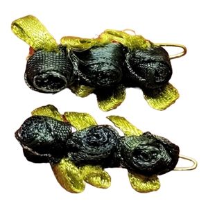 Vtg Hair Clips Barrettes Black Roses Leaves